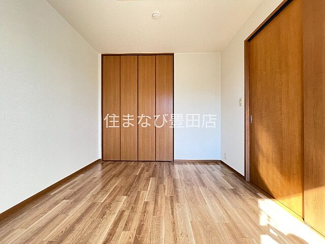洋室