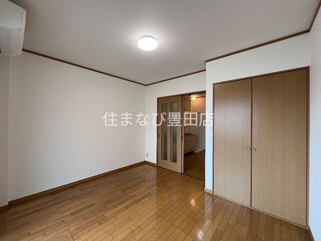 洋室