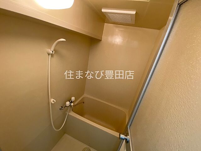 浴室