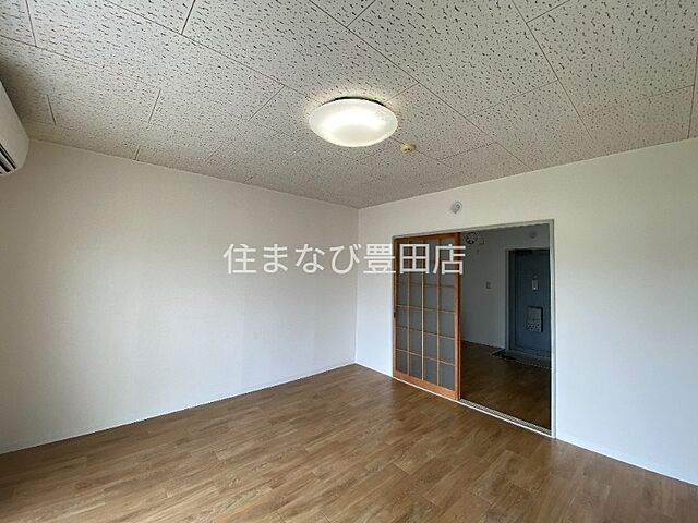 洋室