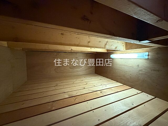 室内