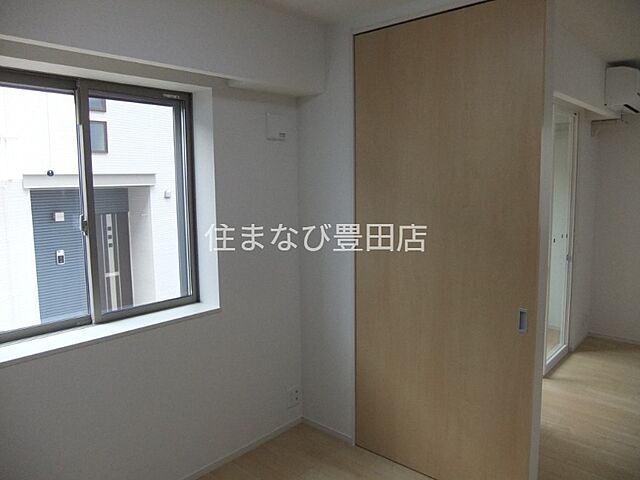 洋室