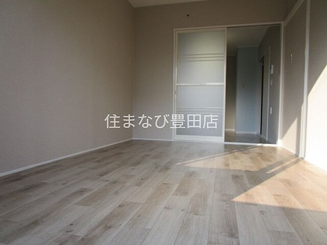洋室
