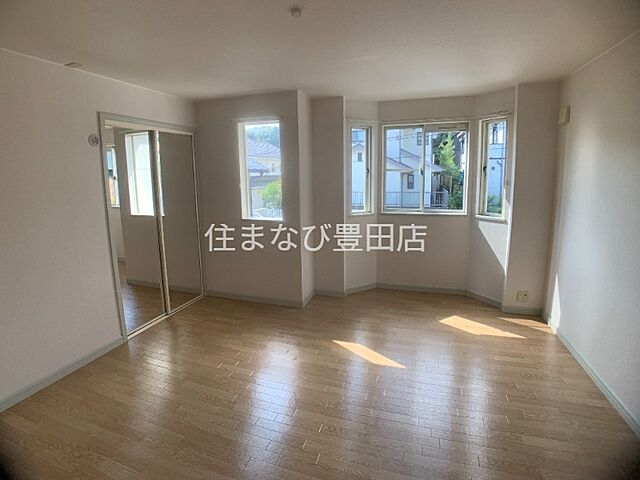 洋室