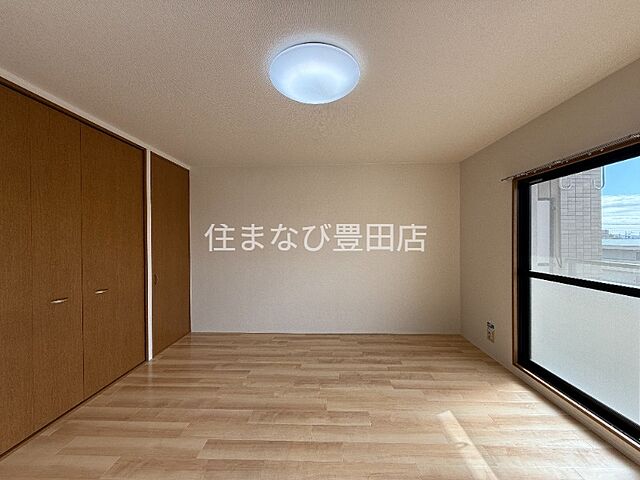 洋室