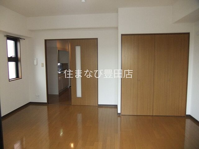 洋室