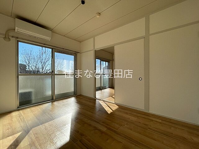 洋室