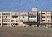 津市立西郊中学校（1482m）