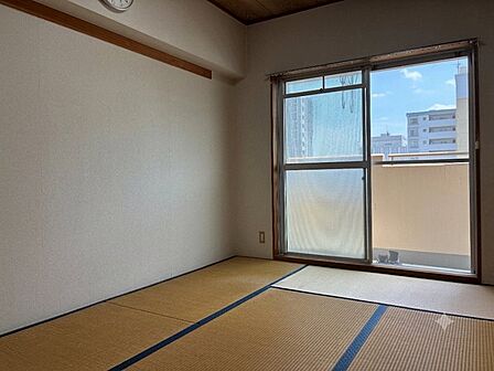 ※IA加工により家具等を消しています