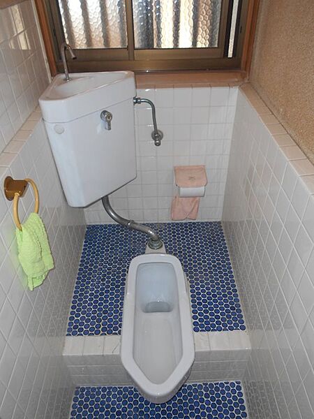 トイレを拡大表示
