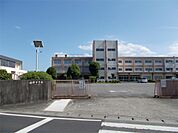 松阪市立嬉野中学校（1999m）