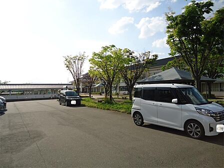 桑名市立長島中学校(494m)