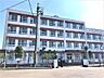 周辺：名古屋市立表山小学校（890m）