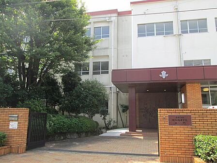 名古屋市立昭和橋中学校(360m)