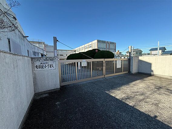 名古屋市立鳥羽...