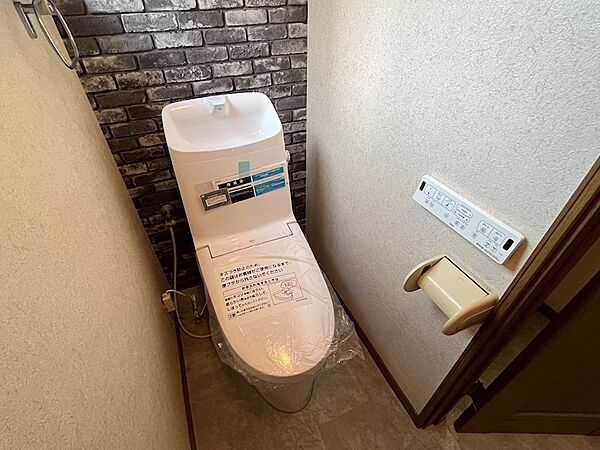 トイレを拡大表示