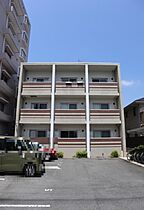 兵庫県姫路市三左衛門堀西の町（賃貸マンション1K・3階・31.30㎡） その1