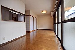 コンフリエ八幡町 103 1階3LDKのリビング/ダイニング