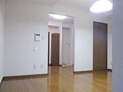 ★洋室広々8帖★