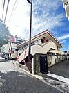ガスト上大岡店 徒歩10分。 780m