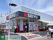 西友七里ヶ浜店 徒歩13分。スーパー 970m
