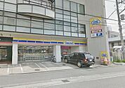 ミニストップ大船店 146m