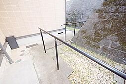 4 / 6
