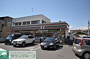 セブンイレブン藤沢片瀬店 898m