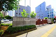 保土ヶ谷警察署 984m