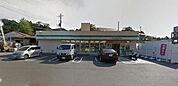 ファミリーマート栄長沼町店 826m