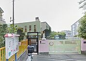 松みどり保育所 506m