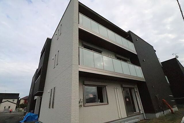2 / 10