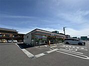 セブンイレブン（750m）