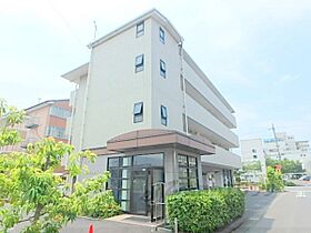 リンデンハイム 301 ｜ 滋賀県守山市守山４丁目（賃貸アパート2LDK・1階・61.10㎡） その1