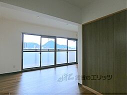 JR東海道・山陽本線 野洲駅 徒歩8分の賃貸マンション 4階2LDKのリビング/ダイニング