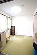 リビングと続き間の和室