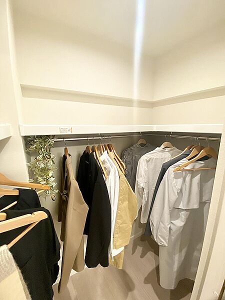 寝室を拡大表示