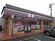 セブンイレブン浜松曳馬店 423m