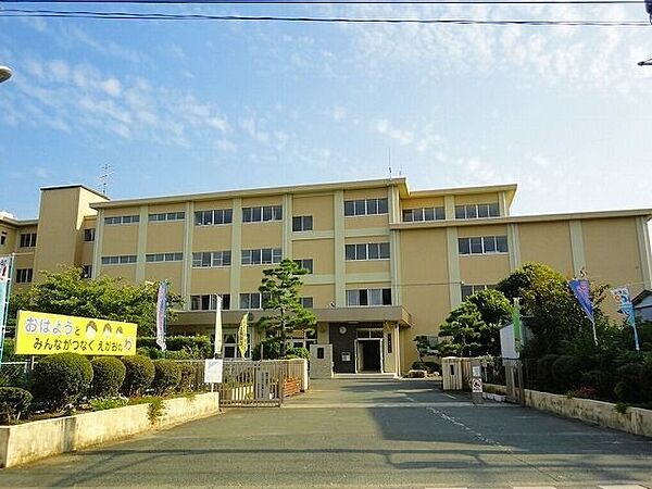 画像28:浜松市立飯田小学校 1354m