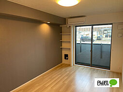 ラクーン堅田 2階1Kのリビング/ダイニング