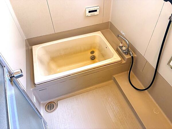 浴室を拡大表示