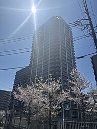 5 / 22