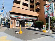 セブンイレブン 荒川南千住5丁目店（266m）