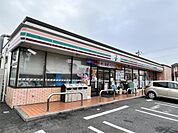 セブンイレブン 足立古千谷本町3丁目店（319m）
