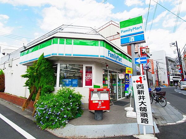 画像24:ファミリーマート 田口屋西新井大師店（596m）