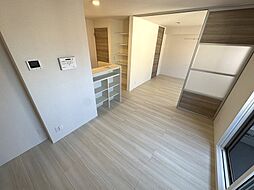 ラリュール西新井本町 2階1LDKのリビング/ダイニング