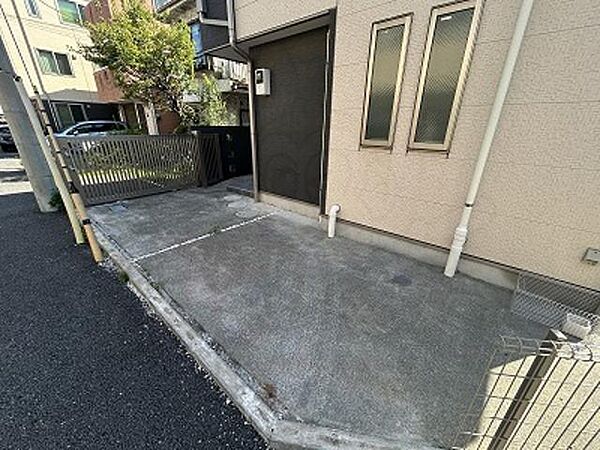 detached 東京都三鷹市新川６丁目

地図を見る