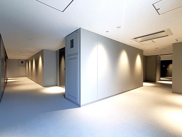 画像29:共用廊下はホテルライクな内廊下となっております。