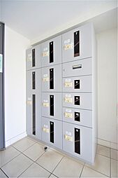 人気設備の宅配ＢＯＸもあります。