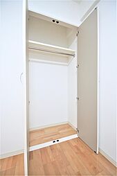 洋室５．２帖・クローゼット